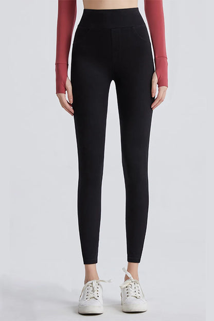 9ec405e7-f8d9-44d1-b884-b77861a6fa9d-Max